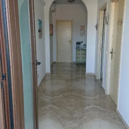 Ziu Jori Apartment *